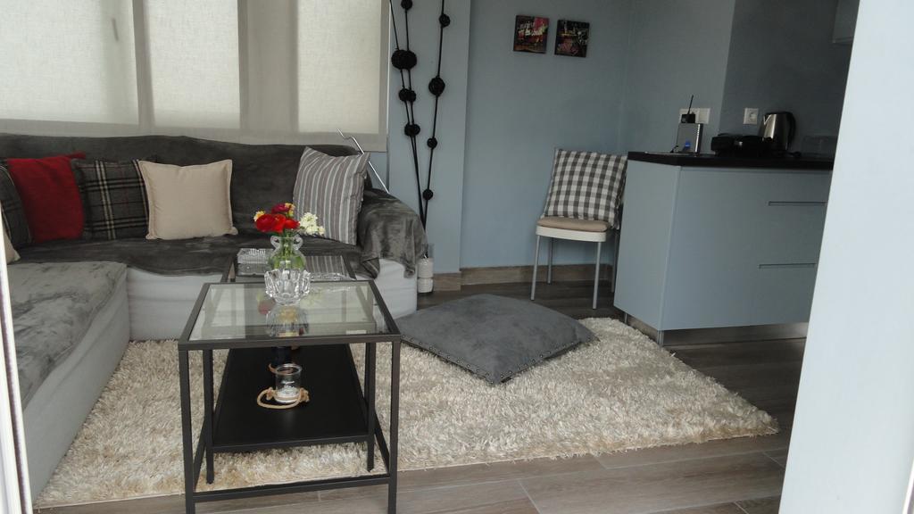 Piraeus Apartment With Endless View Exterior photo