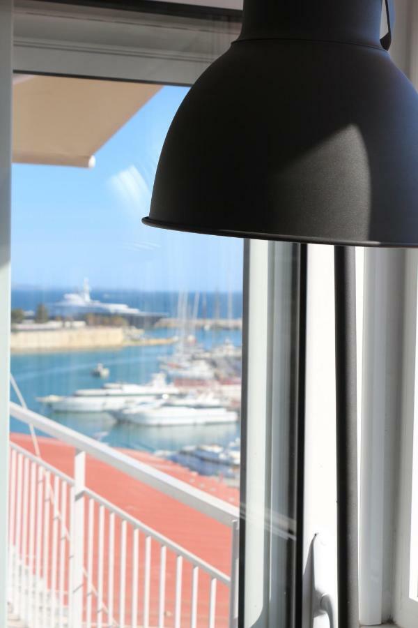 Piraeus Apartment With Endless View Exterior photo
